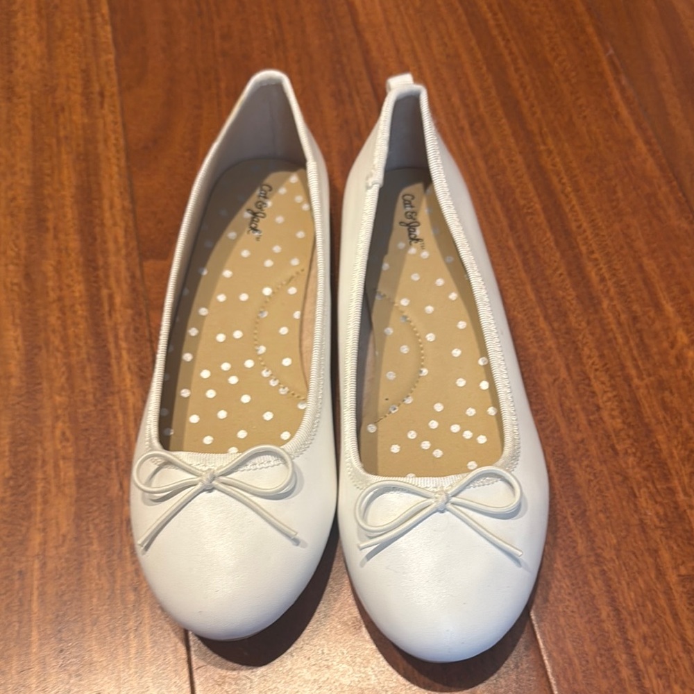 Kids White Ballet Flats
